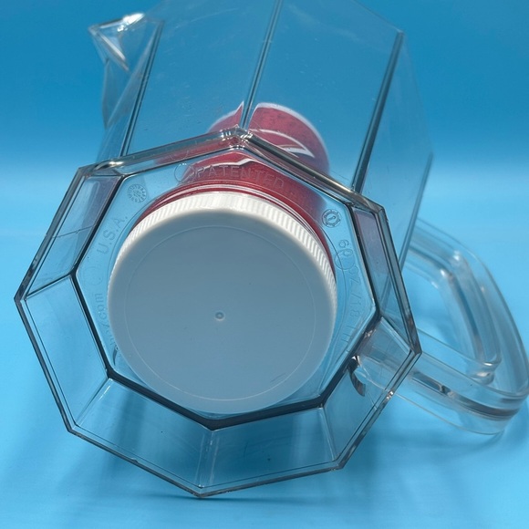 Case of Six 52oz Budweiser Polar Pitchers. Cooling Centre For Ice Cubes. - Picture 11 of 12